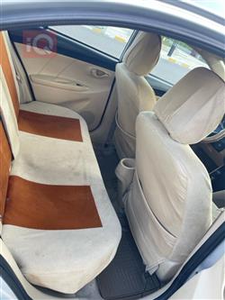 تۆیۆتا یارس